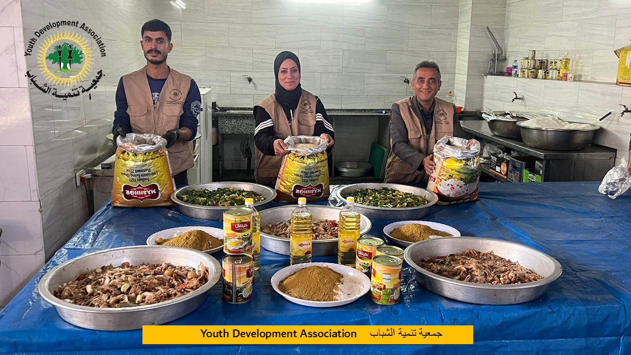 جمعية تنمية الشباب  تلبي احتياجات مستشفي المعمداني والهلال الأحمر بتوريد وجيات غذائية طازجة