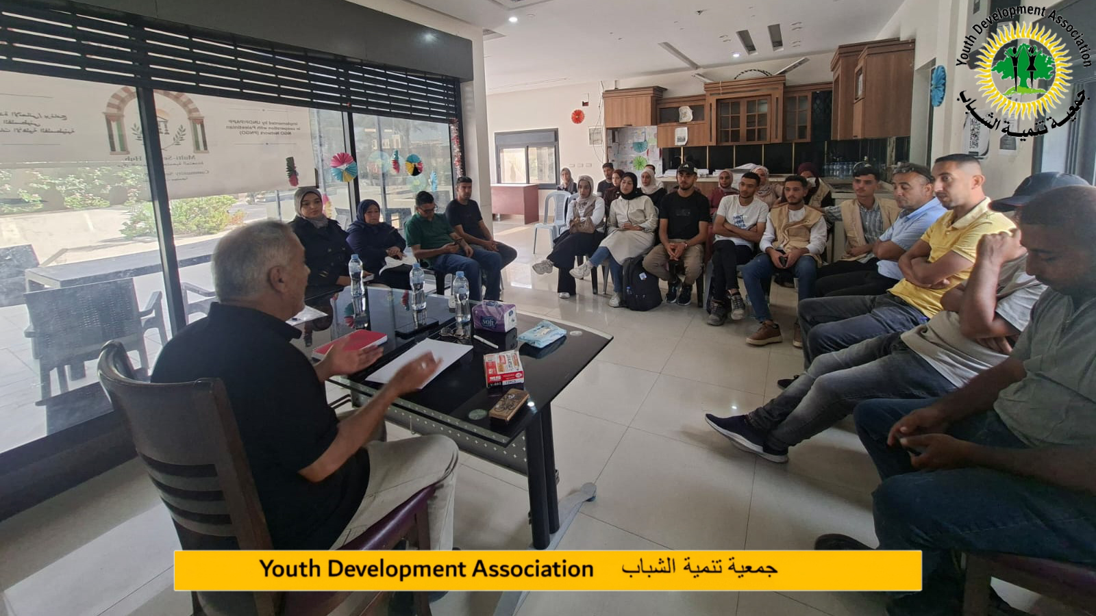 جمعية تنمية الشباب تنظم لقاءً حواريًا حول دور الشباب في صنع القرار وتعزيز الصمود الفلسطيني